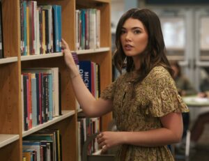 Alisha Newton Instagram - Season 2 is out NOW on @netflix 💘📚😘💭📣
#MyLifeWithTheWalterBoys  I have so much bts to post FINALLYYYY!!!