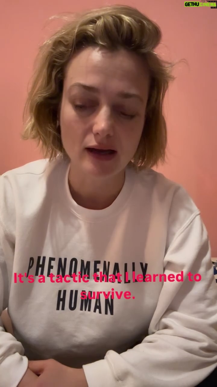 Alison Sudol - 3.2K Likes - 