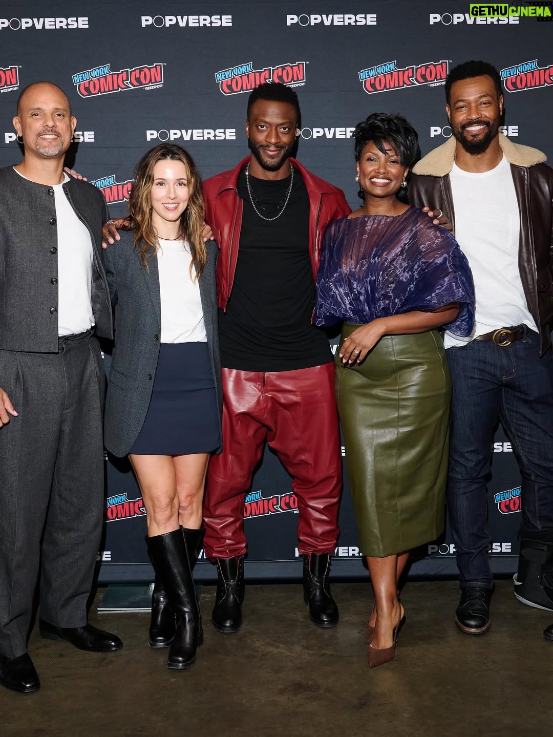 Alona Tal - 6.6K Likes - #lastweek #nycc was so much fun. Hanging with this crew was so much fun. Can’t wait for you all to see season two. It’s amazing. @crossonprime MU By @christyfalcomakeup