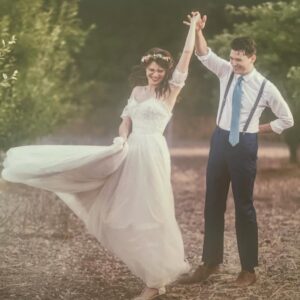 Amelia Rose Blaire Instagram - Lucky number 7 🍀💛🧡❤️ happy wedding anniversary my love @bryandechart I’m so grateful I get to live this life with you