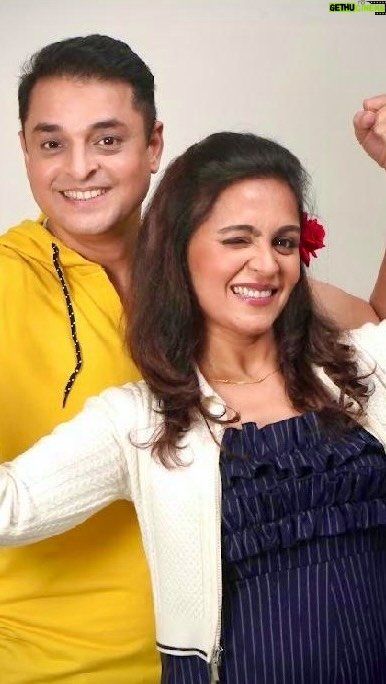 Ami Trivedi - 13.4K Likes - લગ્નનાં લાડવા ખાય એ પસ્તાય અને ના ખાય એ વધુ પસ્તાય 
લગ્નનાં લાડવા ખાઇને પસ્તાયેલા એક કપલની લવથી લઇ લગન ને પછી થતાં લોચાની વાત એટલે લવ લગન અને લોચા 🎭
.
Next show details:
30th November 2025
📍 Dinanath Auditorium 
⏰ 9pm

7th December 2025
📍 Aspee Auditorium 
⏰ 9pm
.
To book tickets head on to @bookmyshowin or simply click on the link in our bio 🎟️
.
.
#lovelagannelocha #amardiptheatreproduction #amardipproduction #gujaratitheatre #newgujaratidrama #theatreplay #gujaratinatak #gujaratitheatreguide #theatrelife #mumbaitheatreguide #drama #gujarat_diaries #mumbaidiaries #mumbai #gujarat #gujarat #newplay #theatreperformance #theatrelove #theatrelife #theatreproduction #theatre #gujaratireels #newdrama #bookmyshow #bookmyshowlive #couplevideos #couplereels