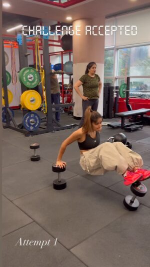 Anamica Kadamb Instagram - Don’t stop until you done 👍 watch till the end 🖤
#anamicakadamb #fitnesslife #fitnessfirst #strengthening #strenthtraining #actress #viral #fitnessreel