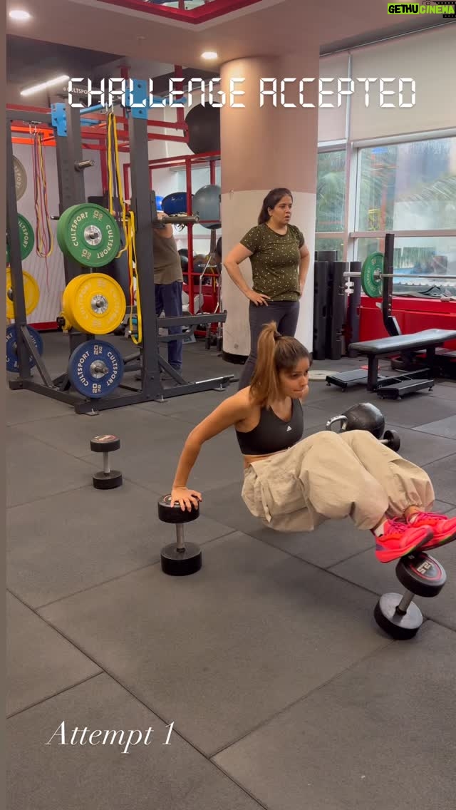Anamica Kadamb - 167 Likes - Don’t stop until you done 👍 watch till the end 🖤
#anamicakadamb #fitnesslife #fitnessfirst #strengthening #strenthtraining #actress #viral #fitnessreel