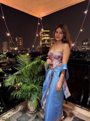 Anamica Kadamb Instagram - Diwali 🪔 
#diwali2025 #anamicakadamb #ethnic