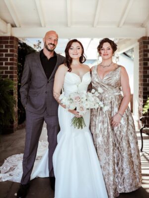 Anastasia Baranova Instagram - Family 🥰 

📸 @nadiataleb 

#californiawedding #octoberwedding