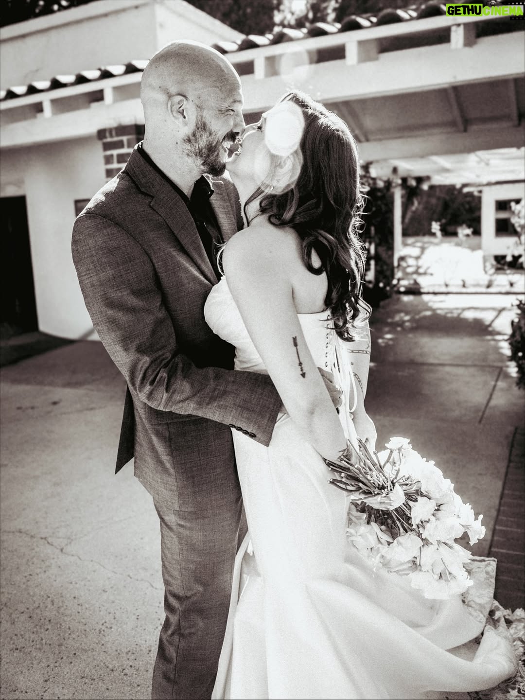 Anastasia Baranova - 3.8K Likes - The most transcendent day 🤍 

📷 @nadiataleb

#weddingday