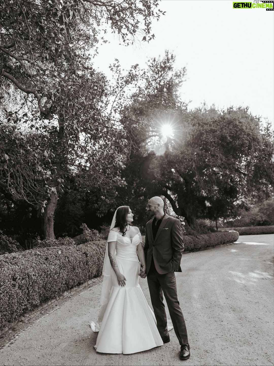 Anastasia Baranova - 3.8K Likes - The most transcendent day 🤍 

📷 @nadiataleb

#weddingday