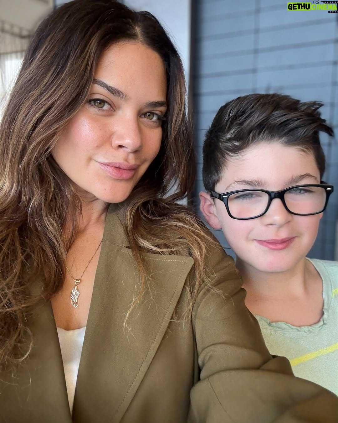 Angélica Celaya - 5.1K Likes - Otra vuelta al sol. ✨
En una aventura bella, acompañada de el amor de mi vida #Alessandro 💙
Thank You God ✨🙏🏼