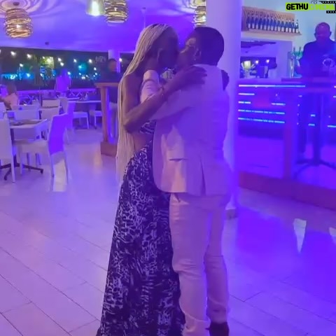 Angelica Ross - 26K Likes - She said “YES!” 💍🌹🥂
Here’s to spending forever with you @angelicaross ❤️

#ctfmzanzibar