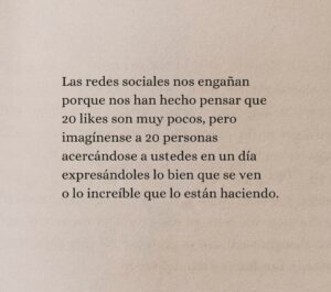 Angeline Moncayo Instagram - Hic et nunc♾️