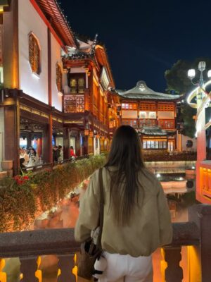 Anis Suwit Instagram - Shanghai lately ✨
