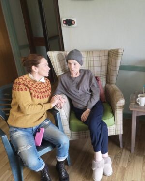 Anna Friel Instagram - Eunice McMullen. Yesterday we said farewell to you. My dear dear Godmother.  She was but 73 and fought a 3 year battle with cancer. She was the most elegant woman I knew. She taught me so very much. Lessons that will last a lifetime . She introduced me to the arts and craft movement - William Morris  lighting!!! If it wasn’t for her. I wouldn’t have had somewhere to go when I left the North and moved South.
I wouldn’t have discovered New York with her  I would’ve experienced it alone.

I wouldn’t have moved to Windsor.
And I wouldn’t have inherited her  love of history, not as facts, but as feeling, as atmosphere.
My own home is adorned with the women Eunice loved ,  the  glowing, defiant, mythic figures of Waterhouse and the Pre-Raphaelites. She was what you could  call,  a real life fairy godmother . How I shall miss you so . I am forever greatful for you. Beautiful Eunice. . See you in the stars. . Rest well. I love you. ❤️