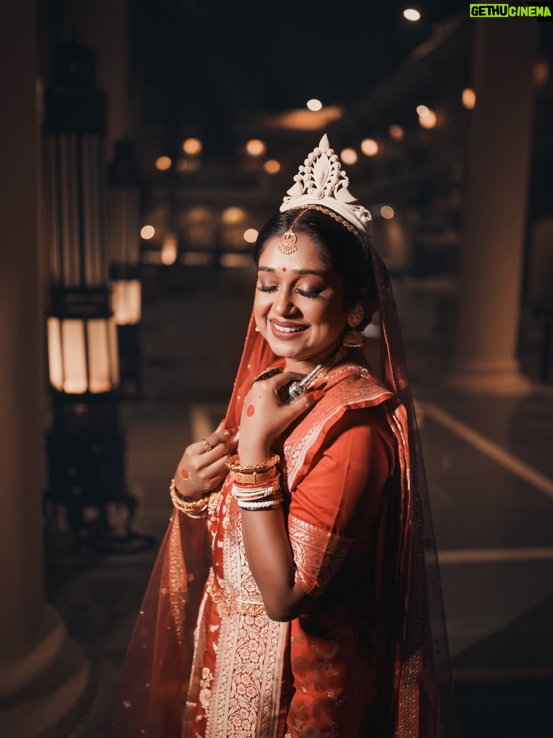 Antara Mitra - 54.1K Likes - — Bride … a whole saga of emotions .🦋 25:11:25 

Attire put together by- @roy_calcutta_official 
Make up - @meghna_make_up_artist 
Hair - @diwakarprasad861 
Click - @memoirsandcanvas