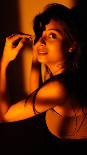 Antara Naina Roy Majumder Instagram - Gaal deben na please!🙊
