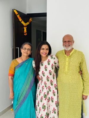 Anuja Sathe Instagram - October just got better ❤️❤️
Happy Diwali ✨✨