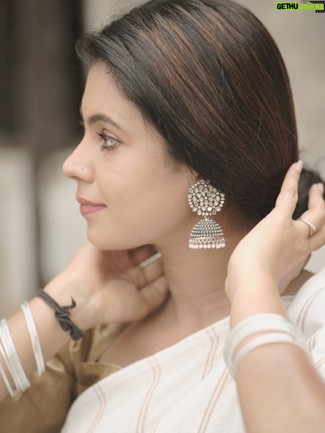 Anusha Hegde - 12.1K Likes - ⭐️⭐️⭐️⭐️⭐️⭐️