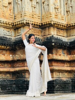 Anusha Hegde Instagram - Let temples delight your spirit ❤️
