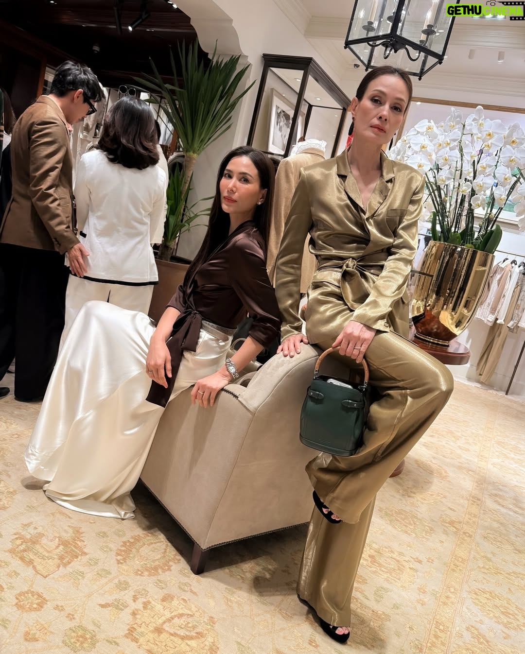 Apasiri Nitibhon - 27.5K Likes - The World of Ralph Lauren ☕️🧸
@ralphlauren
#RalphLaurenTH #rpasiri