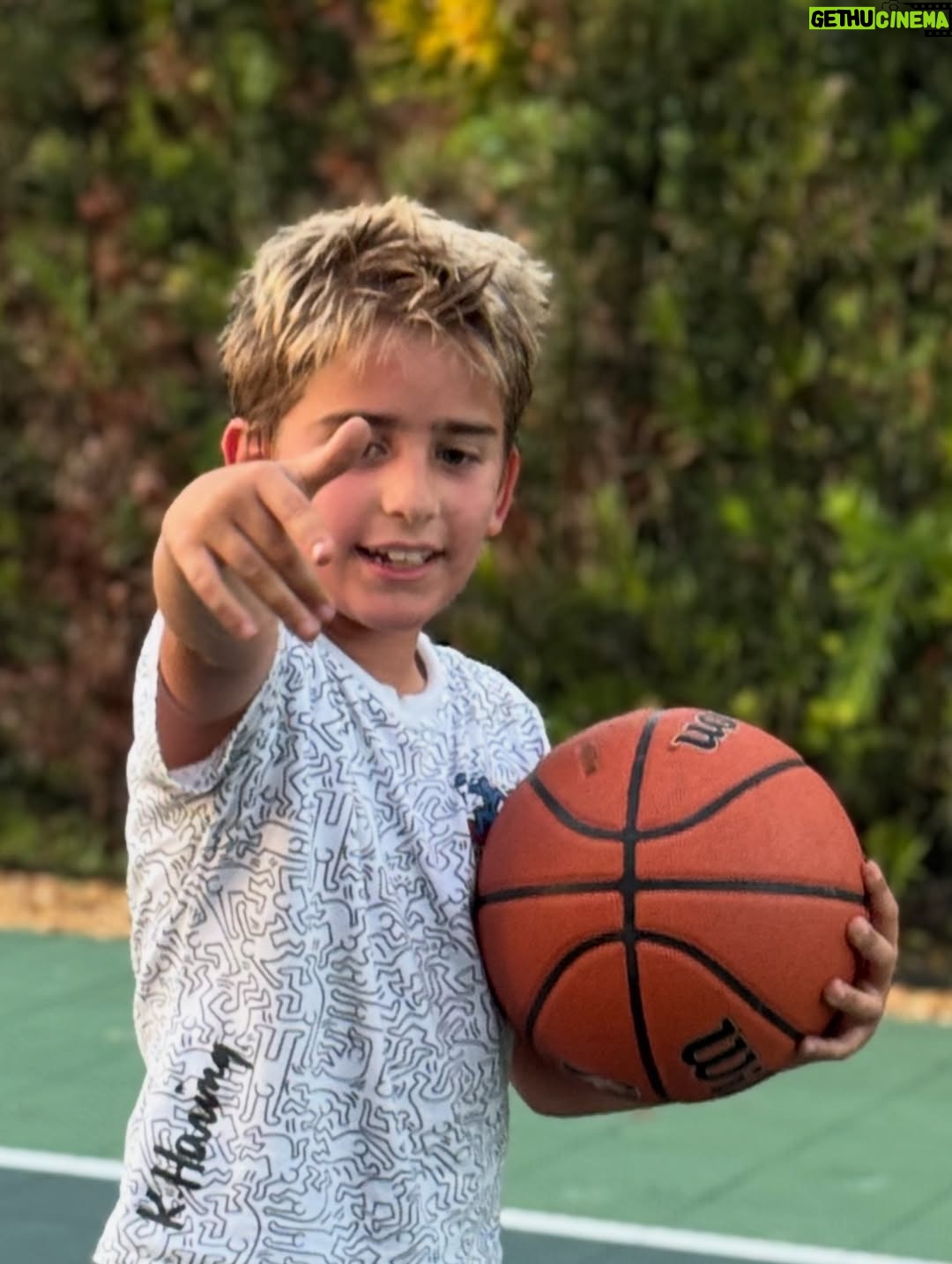 Ariadna Romero - 5.4K Likes - 🔥🏀⛹️‍♂️🔥