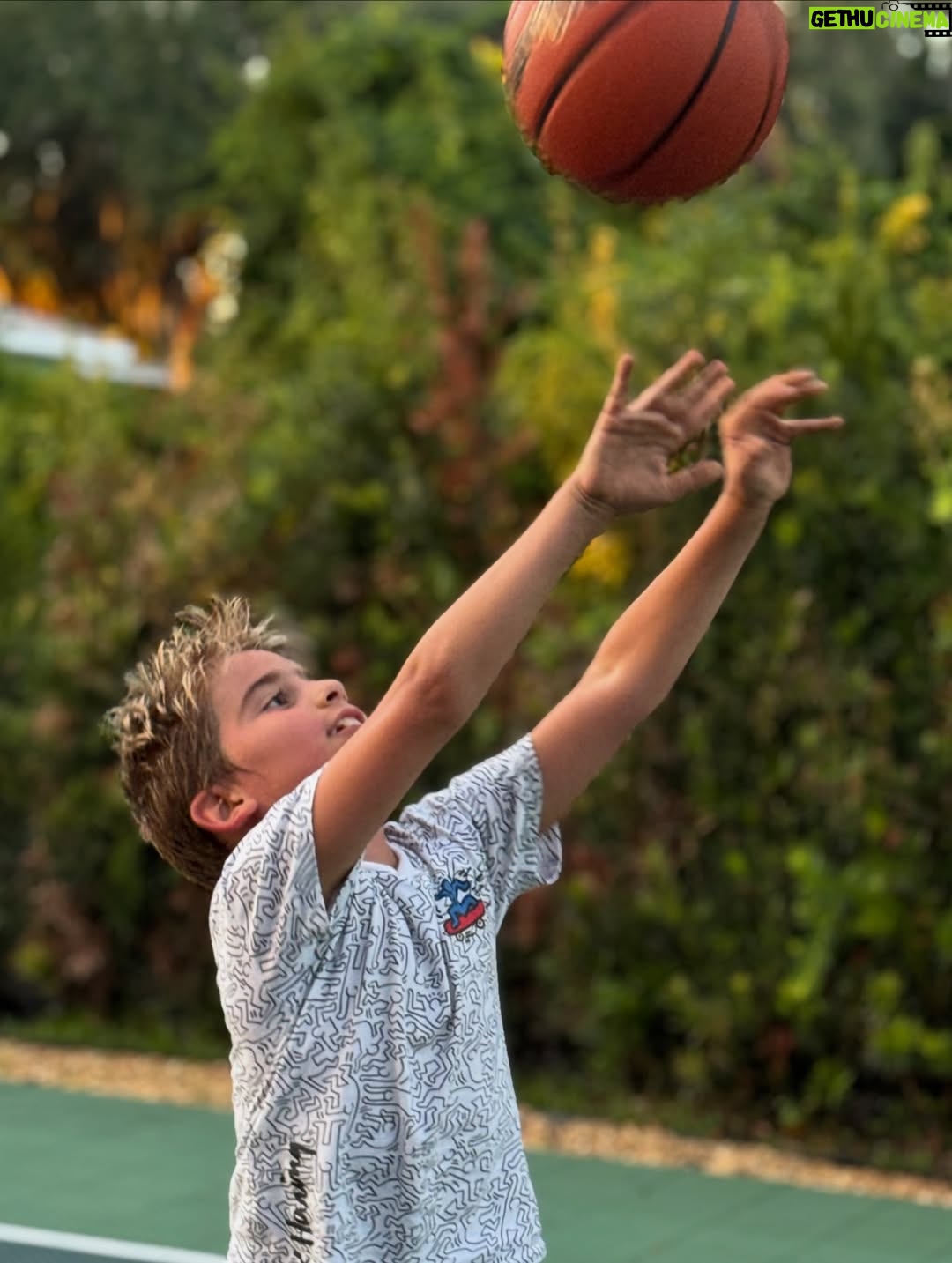 Ariadna Romero - 5.4K Likes - 🔥🏀⛹️‍♂️🔥