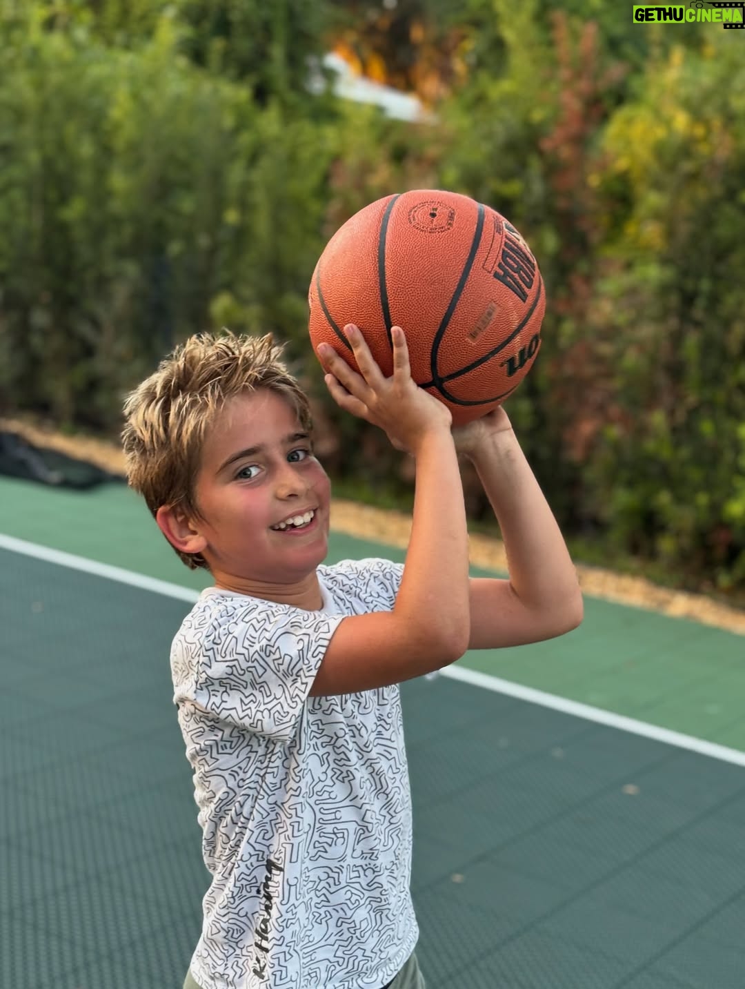 Ariadna Romero - 5.4K Likes - 🔥🏀⛹️‍♂️🔥