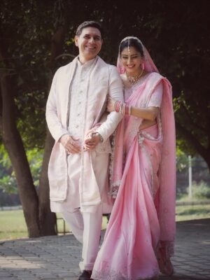 Ashlesha Savant Instagram - “, We stepped into a new chapter as Mr & Mrs…Tradition found its way into our hearts.
We are filled  with gratitude for all the blessings. ❤️❤️”
🧿

I want to say #justmarried #🧿🧿🧿 #grateful #us

Captured beautifully by @portraitsbylalit