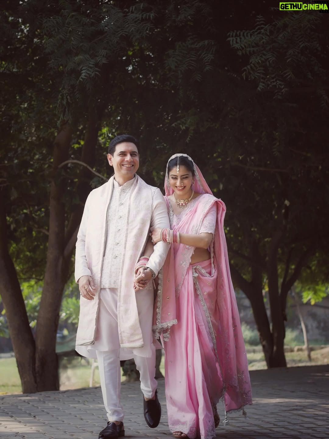Ashlesha Savant - 174.3K Likes - “, We stepped into a new chapter as Mr & Mrs…Tradition found its way into our hearts.
We are filled  with gratitude for all the blessings. ❤️❤️”
🧿

I want to say #justmarried #🧿🧿🧿 #grateful #us

Captured beautifully by @portraitsbylalit