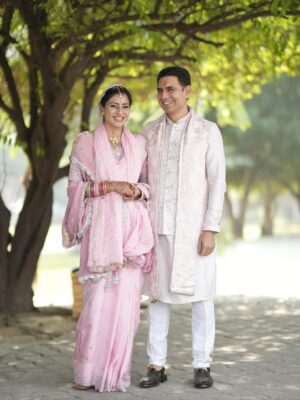 Ashlesha Savant Instagram - “, We stepped into a new chapter as Mr & Mrs…Tradition found its way into our hearts.
We are filled  with gratitude for all the blessings. ❤️❤️”
🧿

I want to say #justmarried #🧿🧿🧿 #grateful #us

Captured beautifully by @portraitsbylalit