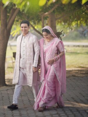 Ashlesha Savant Instagram - “, We stepped into a new chapter as Mr & Mrs…Tradition found its way into our hearts.
We are filled  with gratitude for all the blessings. ❤️❤️”
🧿

I want to say #justmarried #🧿🧿🧿 #grateful #us

Captured beautifully by @portraitsbylalit