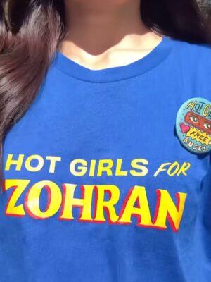 Ashley Liao Instagram - thatâs M-A-M-D-A-N-I and you should learn how to say it because heâs gonna be the next mayor of new york city
people ask me a lot what it was like getting to spend so much time with someone so charismatic and influential. and i would tell them âzohran is genuine in his love for new yorkersâ for people. it is undeniable and it spills into his politicsâ
congrats to everyone who canvassed, who talked to their loved ones, who voted early (and today!), and to @zohrankmamdani for showing us that the solidarity does, in fact, make us strong đŞđź
i â¤ď¸ nyc
we â¤ď¸ nyc