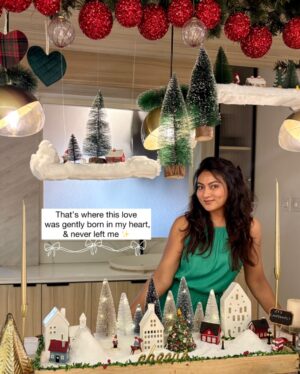 Ashmitha Instagram - Why I celebrate Christmas? Swipe—each photo tells a part of why🎄✨
( Christmas , celebration , telugu , Telugu actress , Ashtrixx , seasons greetings )
