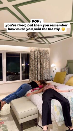 Ashna Kishore Instagram - 🙃😂

#AshnaKishore #reels #reelsinstagram #comedy #travel

[ comedy reels | funny video | Goa | Anjuna | Vagator | Goan vibes | funny | sisters | assagaon | Candolim | trending | viral | explore | trend | explore | travel | travel reels | travel story | taj | luxury stay | staycation ]