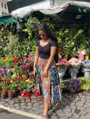 Asmaa Abulyazeid Instagram - 🪴
.
#takemeback
