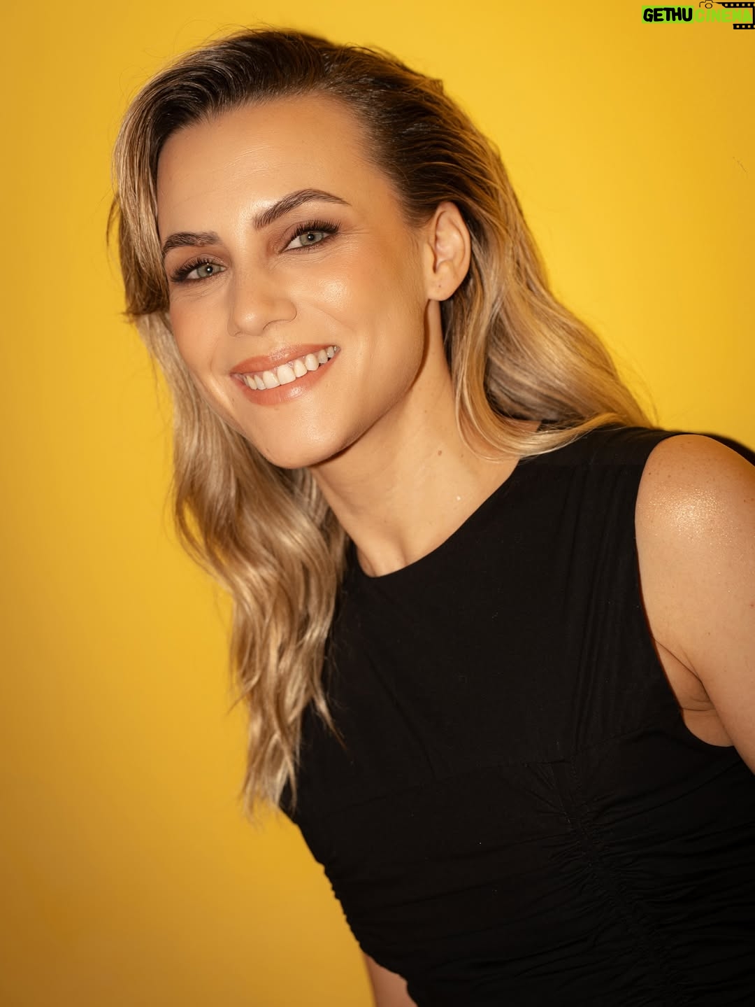 Aura Garrido - 6.5K Likes - Día de prensa de ENTREPRENEURS con mis jefes favoritos.

23 de octubre en @disneypluses 🎥