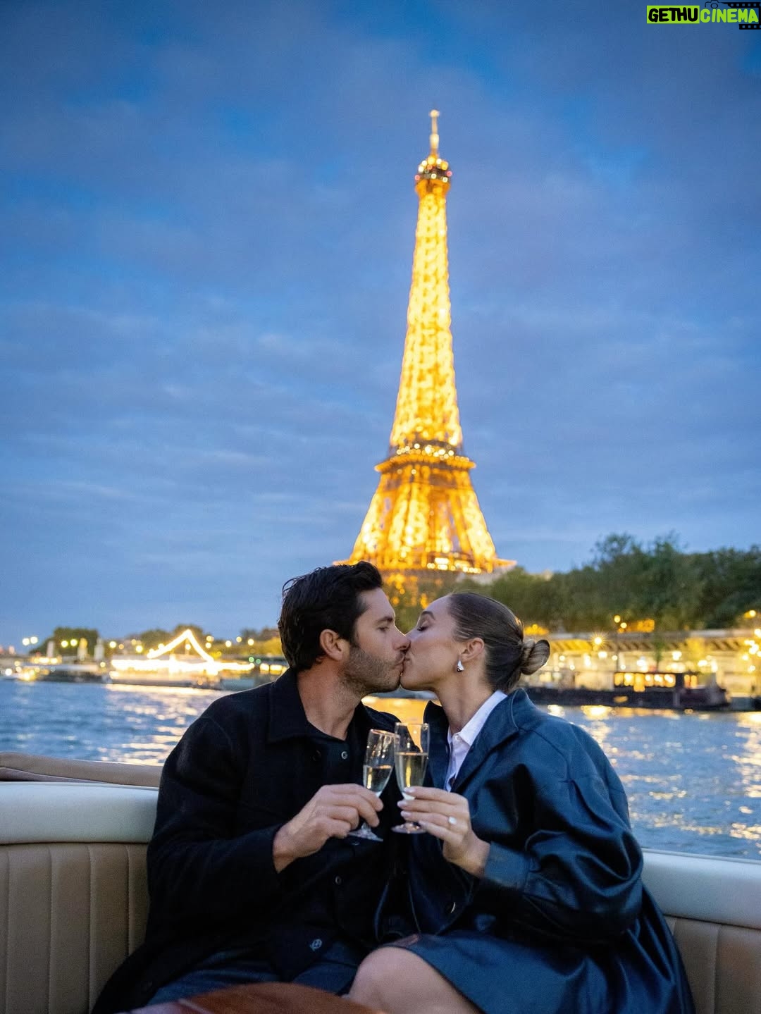 Aurora Culpo - 54.5K Likes - Said YES in the city of love!! 🇫🇷❤️💍