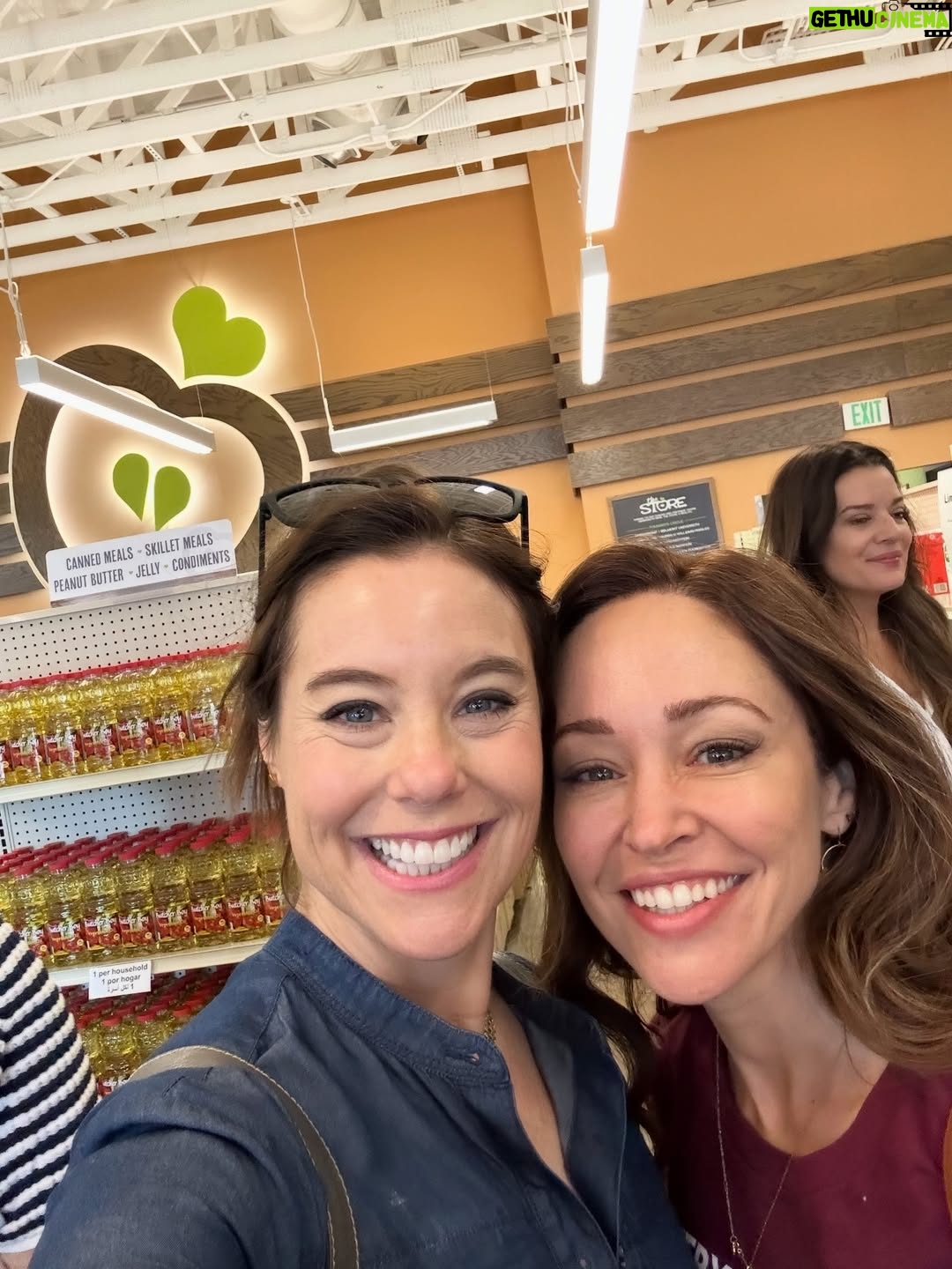Autumn Reeser - 6.2K Likes - The Store: Love at the Core 🍏 

I’d been hoping for a chance to volunteer with @thestore_nashville for quite a while after hearing about it from friends — but life magically arranged that it would get to happen this fall. I love that when I finally got to be here it was with @ashleywilliamsandcompany and my @hallmarkchannel fam. I love all the workers who pour so much thoughtfulness into this place and the community they’re supporting and building. I love their cute little apple-heart logo and their slogan ‘Love at the Core.’ It’s so clearly the truth of how they walk in their mission to address local food insecurity with dignity, empathy and yes, love. 🫶

In times like these, we all need each other. @bradpaisley & @kimberlywilliamspaisley are showing us how it gets done. So if you’re looking for a special place to support today, make it The Store:) 

You can visit @thestore_nashville’s Instagram page to learn more about their mission, or type DONATE and I’ll send you a link!