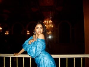 Avantika Vandanapu Instagram - First night at The Plaza
In Thierry Mugler from the early 80’s (!!)