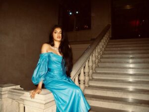 Avantika Vandanapu Instagram - First night at The Plaza
In Thierry Mugler from the early 80’s (!!)