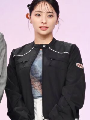 Ayame Misaki Instagram - 【できても、できなくても】

10月から始まるドラマがニュースで取り上げられ、
有難いことに多くの方から反響をいただきました。
その中で誤解を避けるために、この場を借りて“私個人の意見”をお伝えできればと思います。

人生の選択肢は一つではない。
子どもを持つことで得られる幸せもあれば、大変さもある。パートナーと二人きりの生活には淋しさもあるけれど、旅行や時間を共有する喜びもある。一人で生きる選択だって当然あり。

今の時代は妊娠や結婚に限らず、多様な選択肢が認められる時代です。そうした意味でも、私は昔から「できても、できなくても」という考えを大切にしてきました。

卵子凍結を決意した背景をお話すると
数年前、まだ「卵子凍結」という言葉も国の制度（助成金など）も整っていなかった頃に、私は卵子凍結をしました。
当時、私のAMH値は年齢の平均より低く、20代半ばから関心を持ち調べ続け、30歳でようやく決意しました。

卵子凍結には2種類あって、未受精卵と受精卵。
不妊治療で採卵した卵は未受精卵から受精卵にする時にも一部しか受精しません。
そして、胚盤胞になるのも受精卵の一部である事。そこから着床するのかどうか……。
このくらい奇跡の連続というわけです。

卵子凍結は手術だけではなく、妊娠、出産、そして出産してからも大変な事だらけで、卵子凍結がゴールなわけではありません。

多くの女性は月に一度の生理があれば
いつでも「妊娠できる」と考えがちですが、必ずしもそうではありません。

例えば…
若いうちはまだ良いですが、産まれた瞬間から生理のたびにどんどん減っていくので個数が決まっている事。

年齢を重ねれば重ねるほど排卵(受精卵になれる子たち)が困難になっていくこと。
生理12回のうち妊娠可能な卵が排卵されるのは半分程度になるかもしれない。

私自身、病院に行くまでは知らなかったことばかりでした。
きっと多くの女性も、そして男性はなおさら知らない現実だと思います。
妊娠出来る期間も、回数も制限されてきて、気がついた時には遅かったと後悔してしまうかもしれない。

卵子凍結(未受精卵でも受精卵でも)をしたからといって確定で妊娠、出産出来るわけではない。
あくまで病気になった時や、不妊治療の藁にもすがるわずかな望みです。
そうなった時に、少しでもその時の自分への心の支えになればいいなぁと。私ができても、できなくても、そして【保険】という言葉を使ったのは、そういう理由でした。

私は国の制度を使っていないので、今どれだけの助成金などが出てるのかこの場では分からないですが…正直費用はめちゃくちゃ高い。手術も高いですが、毎年の管理費用も高い。

そして、身体への負担も軽くはありません。
ホルモン自己注射、薬の服用、採卵手術をするにあたり、下腹部の張り、浮腫み、眠気、吐き気などの副作用もあります。
私は1回での採卵では足りず4回に分けて採卵しました。ホルモンバランスも崩れその度に悪くなる体調もあったりと、ドラマ撮影の合間に病院へ通う日々を過ごしました。

なので、時代的に少子化だから卵子凍結しましょう！と推薦してるわけでもなく、若いうちに産んでおいた方がいい！(もちろん、若いと体力的には安心だけど)というわけでもなく、それぞれの人生があると思うので、産む産まないに限らず、人生には人の数だけ選択肢があるので、どれが正しい・間違っているというものではないからです。理解して、そしてお互いに尊重していけたら素敵だなと思います。

卵子凍結は、あくまで将来のための
わずかな投資とわずかな希望だと私は思っていて、言葉だけが先行して「流行」のように受け取られるのも違うと思います。
ただ、自分の心に正直に、納得できる道を選んでほしい。人生は選択の連続です。
皆さんそれぞれの選択が、素敵な輝かしい人生につながりますように。

#卵子凍結