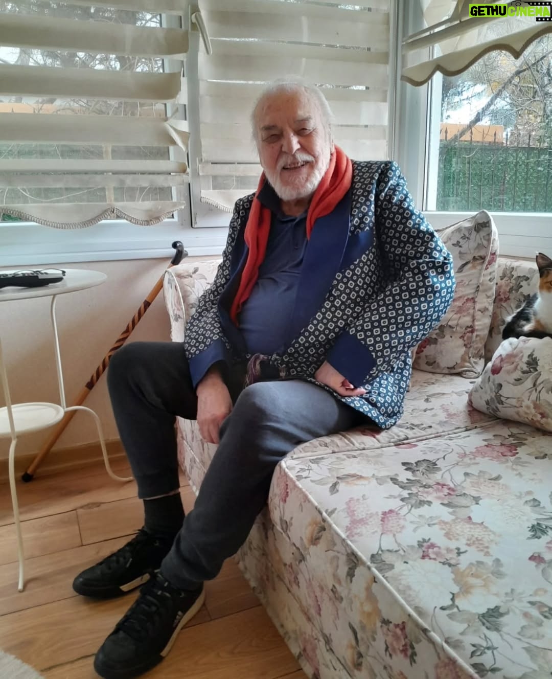 Aydan Şener - 17.6K Likes - Yakışıklım benim..İlk aşkım..yol arkadaşım..canım babam..Güle güle..Mekanın cennet olsun..