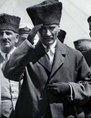 Ayşegül Ünsal Instagram - Zafer”Zafer benimdir” diyebilenindir…Mustafa Kemal Atatürk 🇹🇷30Ağustos Zafer Bayramımız Kutlu Olsun.🇹🇷