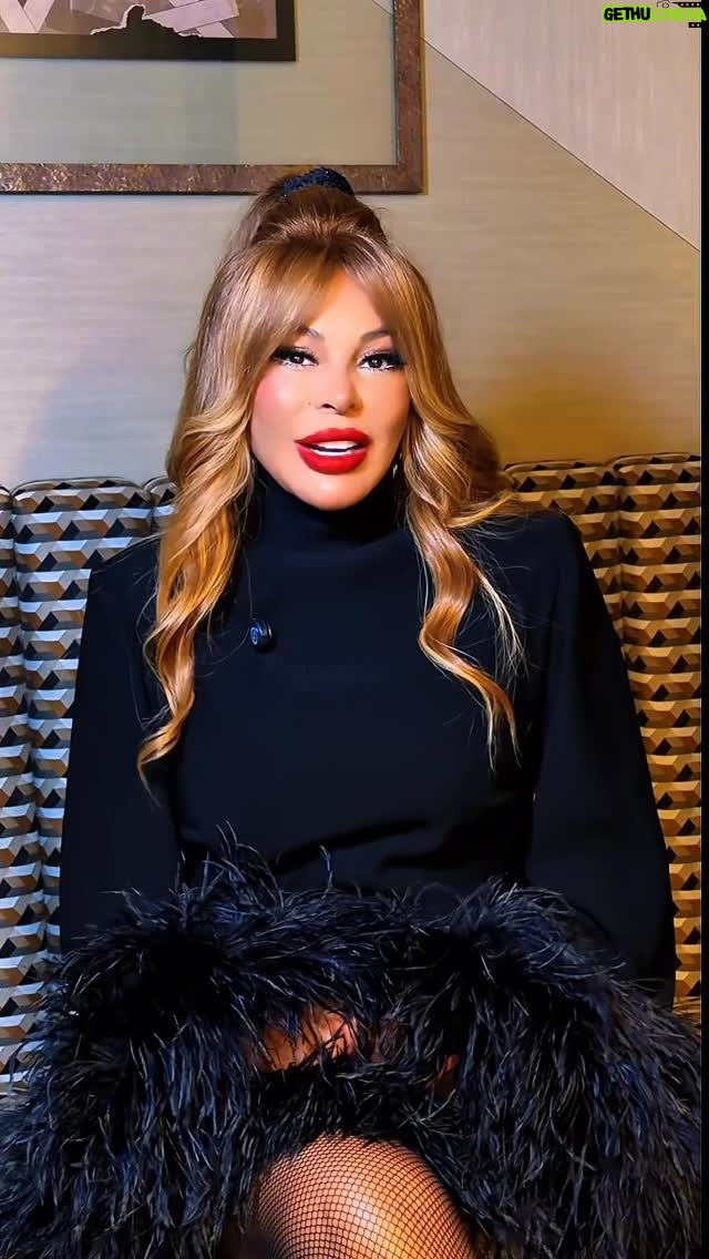 Aygün Kazımova - 3.9K Likes - 31 DEKABR @jwmarriottbaku - DA, 
SÜRPRİZLƏRLƏ DOLU YENİ İL GECƏSİ 
SİZİ GÖZLƏYİR 💋

@artdecorbakuevent