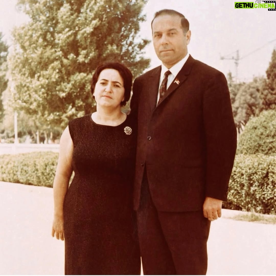 Aygün Kazımova - 5.3K Likes - Bu gün Azərbaycanın Ümummilli lideri Heydər Əliyevin anım günüdür. 
Ulu Öndərin əziz xatirəsini hörmət, sevgi və ehtiramla anırıq. 🙏

#HEYDƏRƏLİYEV 🇦🇿