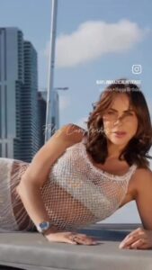 Aylín Mújica Instagram - Quiero agradecerles de todo corazón por este video de cumpleaños tan hermoso que me han regalado. Se nota el cariño y el amor en cada detalle, y me siento enormemente afortunada de tenerlos en mi vida. ¡Gracias por hacerlo tan especial#aylinmujica #lasmujicasvip