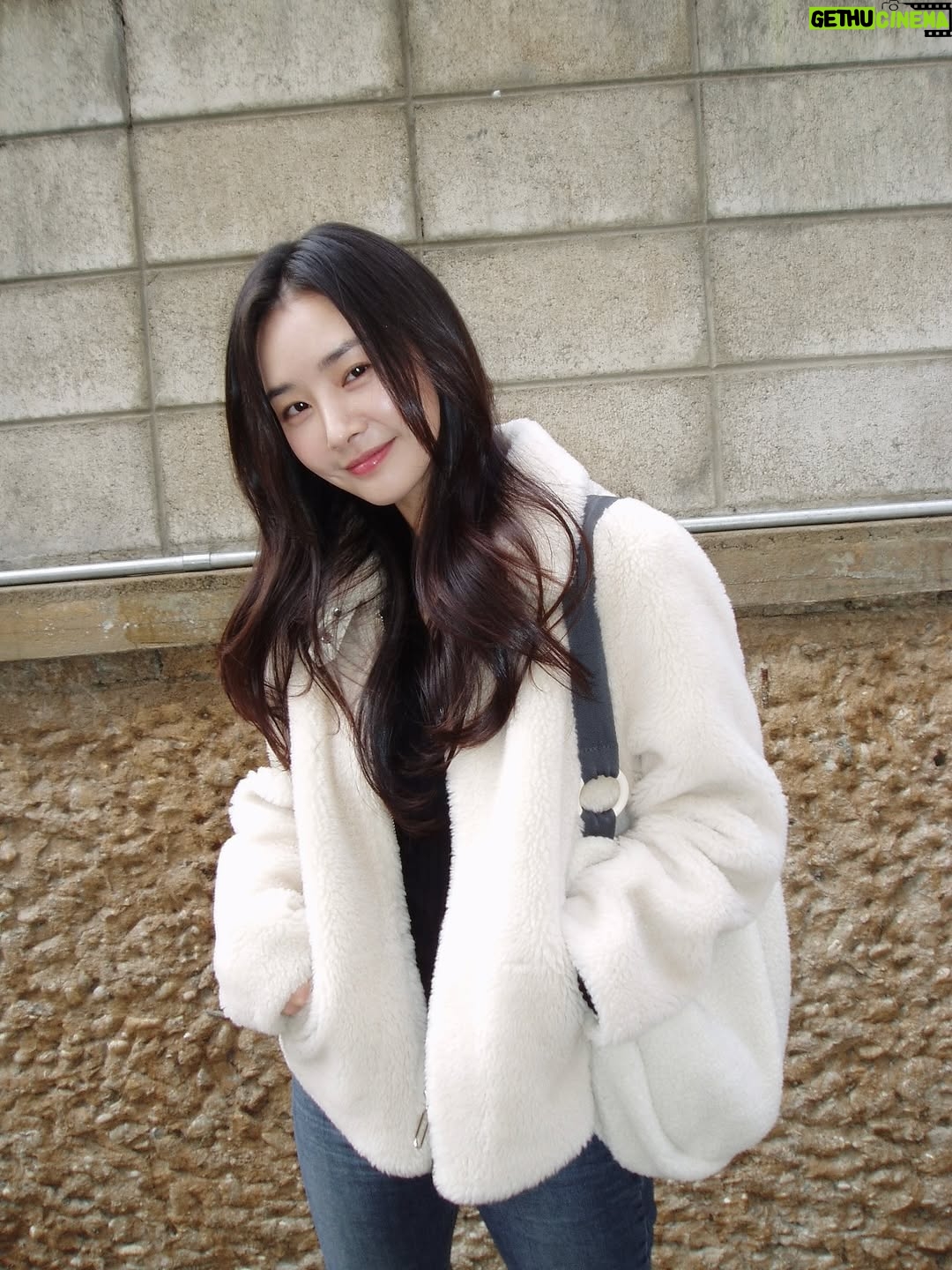 Bae Woo-hee - 4.8K Likes - 한별언니의 웃음소리가 맴도는📸🫶🏻