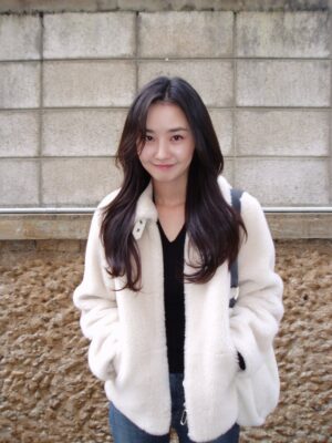 Bae Woo-hee Instagram - 한별언니의 웃음소리가 맴도는📸🫶🏻