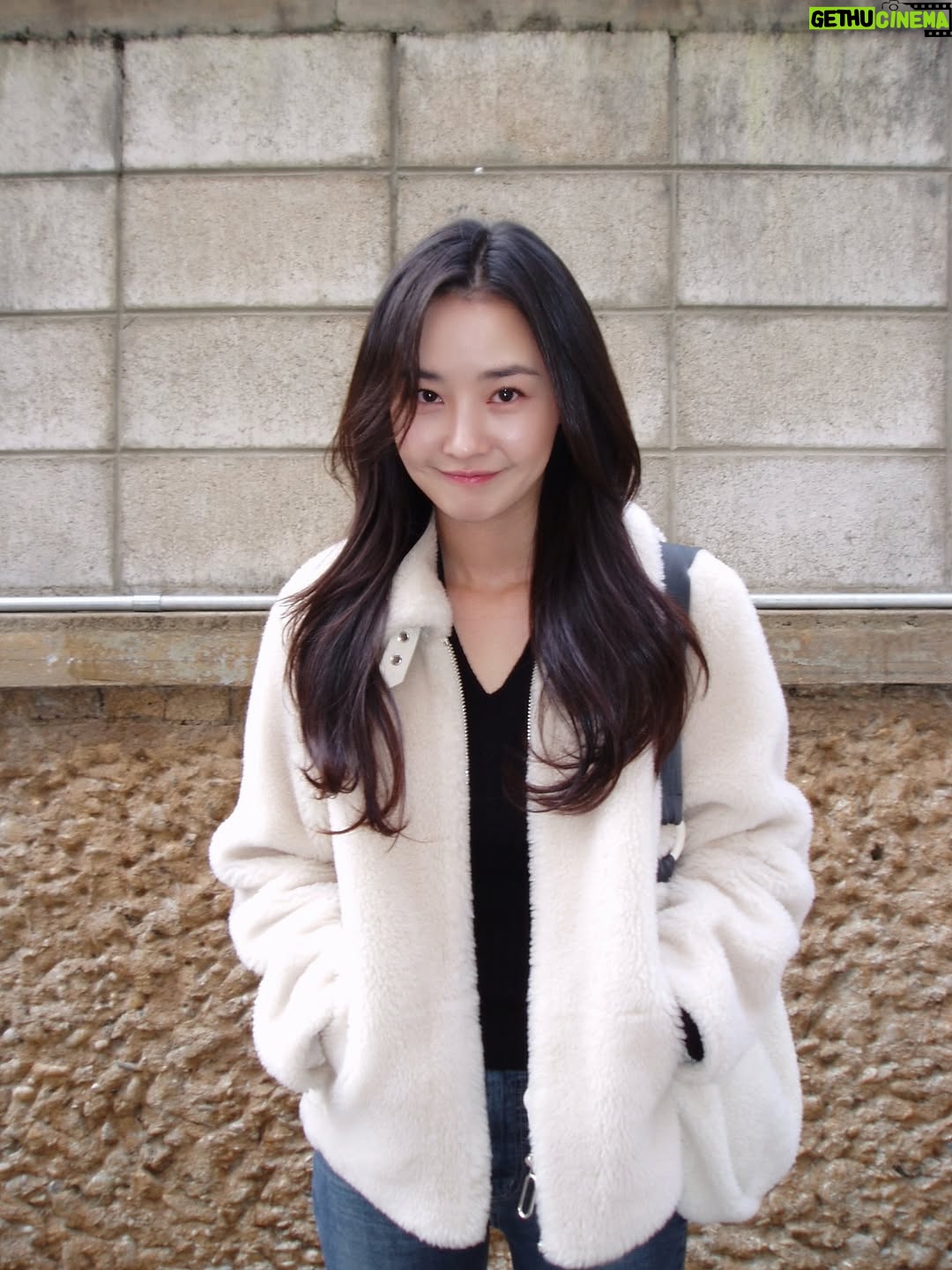 Bae Woo-hee - 4.8K Likes - 한별언니의 웃음소리가 맴도는📸🫶🏻