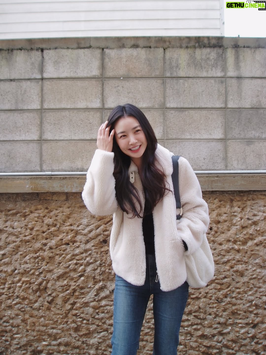 Bae Woo-hee - 4.8K Likes - 한별언니의 웃음소리가 맴도는📸🫶🏻