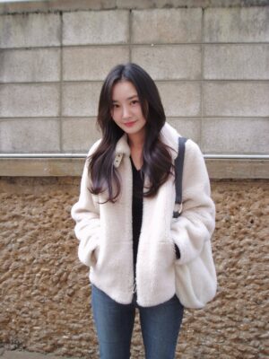 Bae Woo-hee Instagram - 한별언니의 웃음소리가 맴도는📸🫶🏻