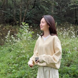 Baek Jin-hee Instagram - ʕ ྀི꜆. ̫.꜀ ྀིʔ

잡초핑🌱가을인가🍂겨울인가⛄️